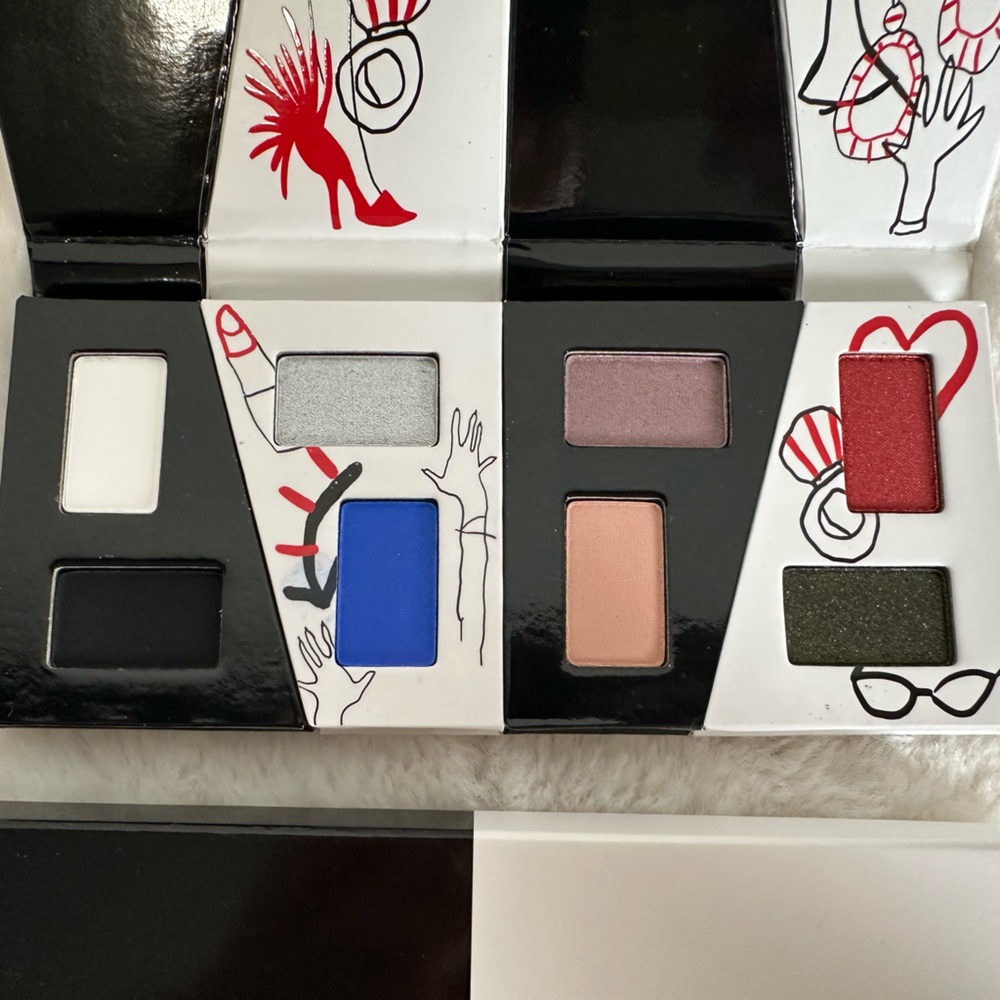 MAC Cosmetics Cruella To Be Kind 8 pan eye shadow palette nwt